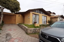 Vendo acogedora casa 4D 1B La Serena